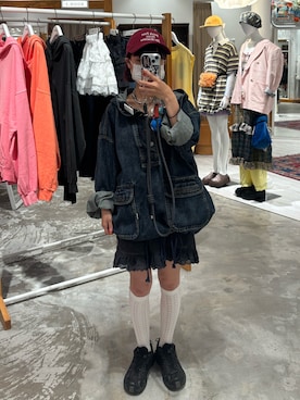 「アイテム（ブルゾン）」を使った、華愛さん（レディース・149cm）の秋コーディネート