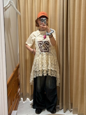 「アイテム（シュシュ）」を使った、華愛さん（レディース・149cm）の夏コーディネート