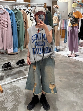 「アイテム（シュシュ）」を使った、華愛さん（レディース・149cm）の夏コーディネート