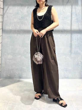 「LEPSIM（レプシィム）のイージーコクーンワイドパンツ　499926（その他パンツ）」を使った、エムアイさん（レディース・162cm）の秋コーディネート
