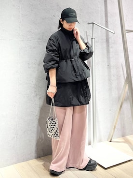 「デート/ロマンティック」｜「アイテム（スウェットパンツ）」を使った、エムアイさん（レディース・162cm）の秋コーディネート