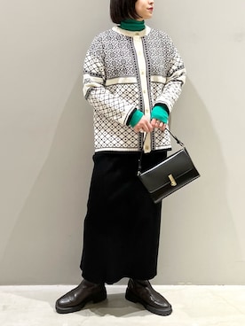 「レプシィム(LEPSIM)」｜「アイテム（ハンドバッグ）」を使った、エムアイさん（レディース・162cm）の冬コーディネート