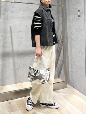 「LEPSIM（レプシィム）のアイテム（イヤリング）」を使った、エムアイさん（レディース・162cm）の冬コーディネート