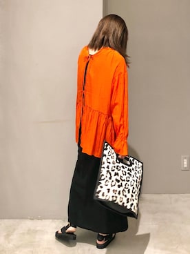 「レプシィム(LEPSIM)」｜「アイテム（トートバッグ）」を使った、エムアイさん（レディース・162cm）の夏コーディネート