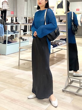 「LEPSIM（レプシィム）のストレッチサテンスカート　497324（スカート）」を使った、エムアイさん（レディース・162cm）の夏コーディネート