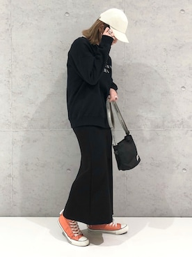 「シアタープロダクツ(THEATRE PRODUCTS)」｜「アイテム（帽子）」を使った、エムアイさん（レディース・162cm）の春コーディネート