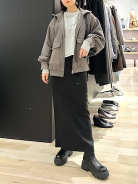 「アイテム（ブルゾン、グレー系）」を使った、エムアイさん（レディース・162cm）の秋コーディネート