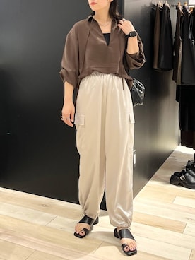 「LEPSIM（レプシィム）のドロストスクエアバッグ　578196（ショルダーバッグ）」を使った、エムアイさん（レディース・162cm）の夏コーディネート
