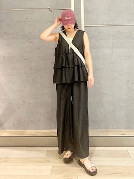 「アイテム（つなぎ/オールインワン）」を使った、エムアイさん（レディース・162cm）の夏コーディネート
