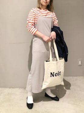 「ロゴトート」｜「アイテム（ジャケット/アウター）」を使った、エムアイさん（レディース・162cm）の春コーディネート