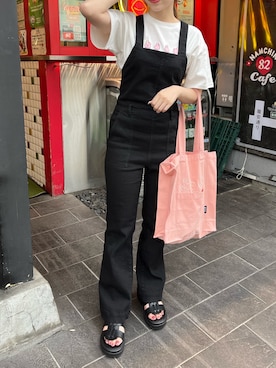 「OLIVE des OLIVE（オリーブデオリーブ）のアイテム（オールインワン・サロペット）」を使った、risa☻さん（レディース・155cm）の春コーディネート