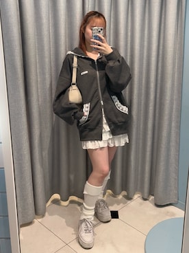 「アイテム（パーカー）」を使った、risa☻さん（レディース・155cm）の夏コーディネート
