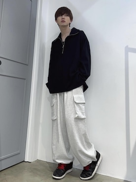 「re_k by JUNRED（レクバイジュンレッド）のアイテム（カーゴパンツ）」を使った、けんしんさん（メンズ・171cm）の秋コーディネート