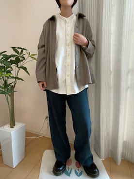 「UNIQLO（ユニクロ）のアイテム（その他アウター、ベージュ系）」を使った、miさん（レディース・156cm）の秋コーディネート