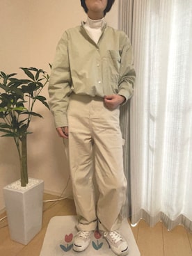 「UNIQLO（ユニクロ）のアイテム（シャツ/ブラウス、グリーン系）」を使った、miさん（レディース・156cm）の秋コーディネート