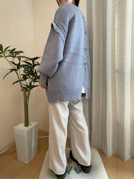 「GRL（グレイル）のアイテム（ニット/セーター、ブルー系）」を使った、miさん（レディース・156cm）の秋コーディネート