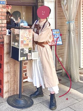 「Dr. Martens（ドクターマーチン）のDr.ﾏｰﾁﾝ　1460　8ホール（ブーツ）」を使った、ひまわりさん（レディース・156cm）の秋コーディネート