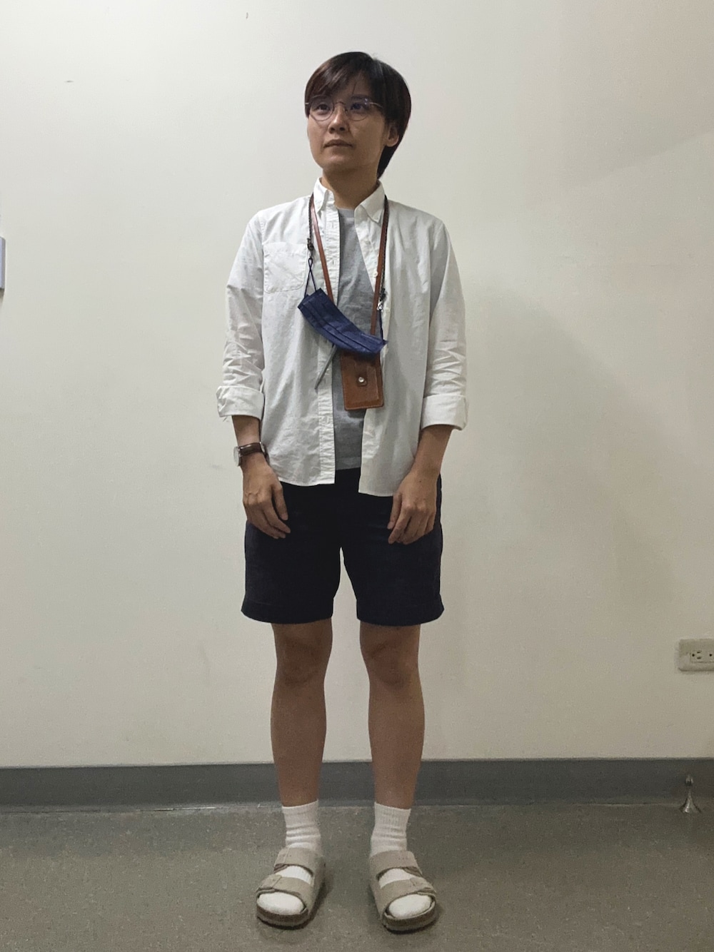 「UNIQLOのアイテム（カーゴパンツ、ブルー系）」を使った、Joeyさん（レディース・154cm）の秋コーディネートの1枚目の写真