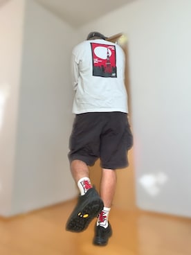 「アイテム（キャップ）」を使った、はんじろーーーさん（メンズ・175cm）の秋コーディネート