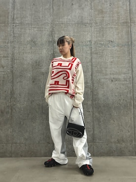 「DIESEL」｜「アイテム（スウェットパンツ）」を使った、べーやんさん（レディース・158cm）の冬コーディネート