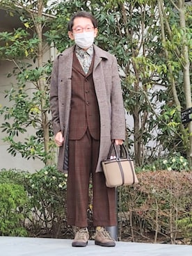 「TAKEO KIKUCHI（タケオキクチ）のスポンディッシュ ミニトート（トートバッグ、ブラウン系）」を使った、ちゃばこさん（メンズ・168cm）の春コーディネート