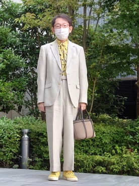 「TAKEO KIKUCHI（タケオキクチ）のスポンディッシュ ミニトート（トートバッグ、ブラウン系）」を使った、ちゃばこさん（メンズ・168cm）の春コーディネート