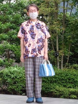 「B.C STOCK（ベーセーストック）のPLAID WIDE TAPERED パンツ（その他パンツ、グレー系）」を使った、ちゃばこさん（メンズ・168cm）の春コーディネート