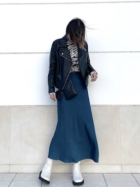 「ベロア」｜「アイテム（ライダースジャケット）」を使った、aikaさん（レディース・165cm）の春コーディネート