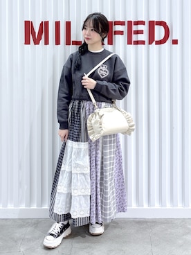 「MILKFED.（ミルクフェド）のKISS LOCK RUFFLE BAG（ショルダーバッグ、ホワイト系）」を使った、まりあさん（レディース・154cm）の春コーディネート