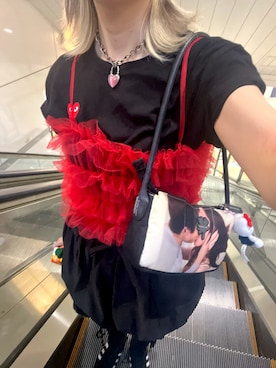 「アイテム（キャミソール、レッド系）」を使った、こめさん（レディース・159cm）の秋コーディネート