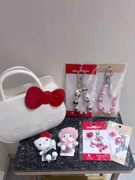 「LOWRYS FARM（ローリーズファーム）の【HELLO KITTY】ぬいキーホルダー9 666163 /GOODS（キーホルダー、その他）」を使った、ninomiii203さん（レディース）の夏コーディネート