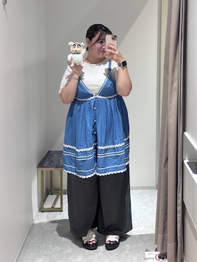 「LOWRYS FARM（ローリーズファーム）のラインストーンプルオーバーＳＳ 1045217（Tシャツ/カットソー、ホワイト系）」を使った、ninomiii203さん（レディース）の夏コーディネート