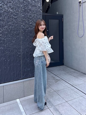 「Chico（チコ）のバルーンオフショルペプラムブラウス（シャツ/ブラウス、ホワイト系）」を使った、miyu 🤍さん（レディース・156cm）の春コーディネート