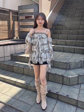 「Chico（チコ）のドロップデザインオフショルチュニック（シャツ/ブラウス、ホワイト系）」を使った、miyu 🤍さん（レディース・156cm）の春コーディネート