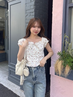 「Chico（チコ）のコットンレースノースリブラウス（シャツ/ブラウス、ピンク系）」を使った、miyu 🤍さん（レディース・156cm）の春コーディネート