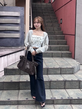 「Chico（チコ）のアイテム（デニムパンツ）」を使った、miyu 🤍さん（レディース・156cm）の春コーディネート