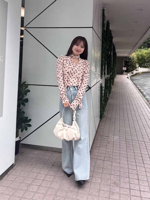 SALON by Chico】チョーカー付きフロッキードットレーストップス（T