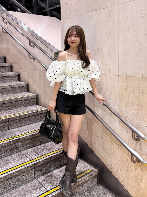 チャーム付きコンパクトショートパンツ（その他パンツ）｜Chico（チコ