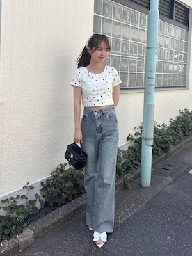 「Chico（チコ）のドットロゴT+シュシュセット（Tシャツ/カットソー、ホワイト系）」を使った、miyu 🤍さん（レディース・156cm）の春コーディネート