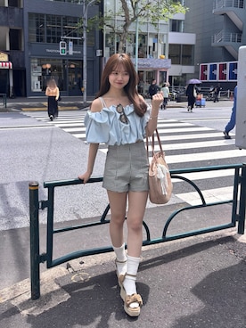 「Chico（チコ）の【水着/トップス】バルーンオフショルトップス（水着、ブルー系）」を使った、miyu 🤍さん（レディース・156cm）の春コーディネート