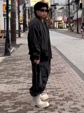 「AZUL by moussy（アズールバイマウジー）のアイテム」を使った、riotoさん（メンズ・167cm）の秋コーディネート