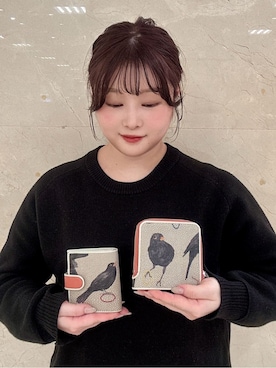 「HIROKO HAYASHI（ヒロコハヤシ）のMERLO（メルロ）薄型二つ折り財布（財布、オレンジ系）」を使った、mさん（レディース・150cm）の冬コーディネート