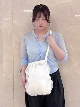 「HIROKO HAYASHI（ヒロコハヤシ）のFABRE（ファーブル）ショルダーバッグ（ショルダーバッグ、ホワイト系）」を使った、mさん（レディース・150cm）の春コーディネート
