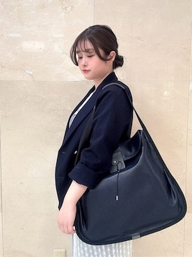 「HIROKO HAYASHI（ヒロコハヤシ）のMAMELI（マメリ）2wayトートバッグ（トートバッグ、ブルー系）」を使った、mさん（レディース・150cm）の春コーディネート
