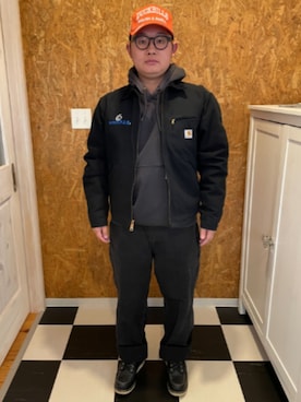 「Carhartt（カーハート）のアイテム（ジャケット/アウター、ブラック系）」を使った、ラッキーさん（メンズ・165cm）の春コーディネート