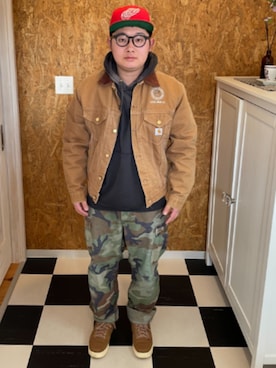「Carhartt（カーハート）のアイテム（ジャケット/アウター）」を使った、ラッキーさん（メンズ・165cm）の春コーディネート