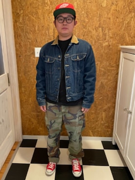 「Lee（リー）のアイテム（デニムジャケット、ブルー系）」を使った、ラッキーさん（メンズ・165cm）の春コーディネート