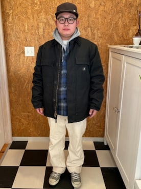 「アイテム（カバーオール）」を使った、ラッキーさん（メンズ・165cm）の冬コーディネート