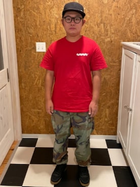 「Carhartt（カーハート）のアイテム（Tシャツ/カットソー）」を使った、ラッキーさん（メンズ・165cm）の秋コーディネート