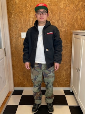 「Carhartt（カーハート）のアイテム（ジャケット/アウター、ブラック系）」を使った、ラッキーさん（メンズ・165cm）の春コーディネート